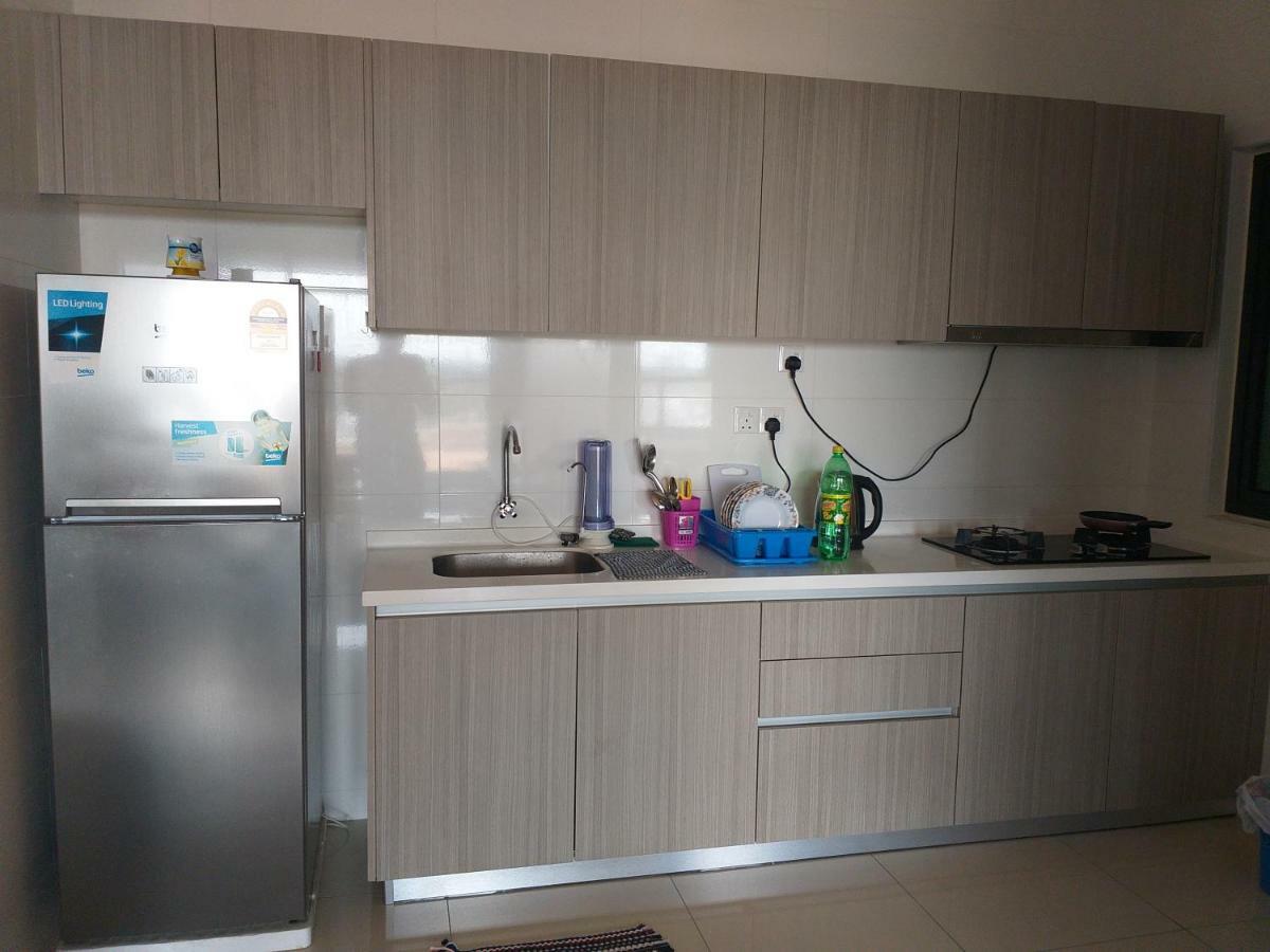 Raffles Suite 1 Bedroom Homestay Skudai Exterior photo